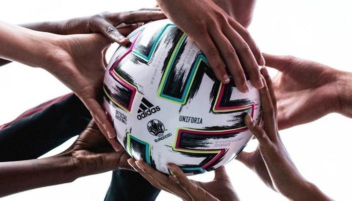 EM 2021 ball - Uniforia von Adidas